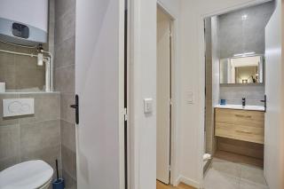 Apartment Center of Paris by Studio prestige - 1