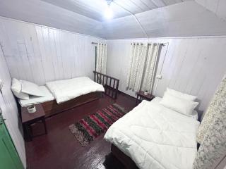 Mim Tea Estate Residency A 1920 Heritage Darjeeling Tea Garden Home - 3