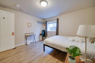 Walk to Light Rail Quiet Judkins Park Home Base! - 2