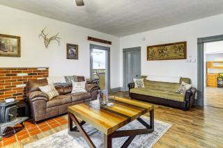 Wine, Dine and Unwind Hermann Home with Spacious Yard - 4