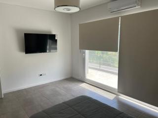 Modern & Functional - 4