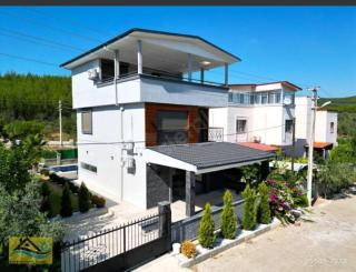 Luxus Villa mit Pool in der Ägäis - 9