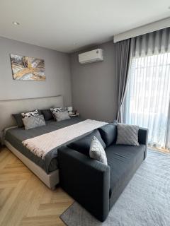 Title Legendary -  - 0