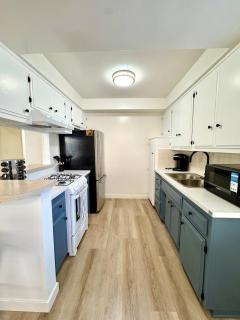 Private Flat 15 min to Pasadena, DTLA, JPL - 7