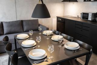 Concrete Loft Duplex -40sqm- near Antonplatz - 3