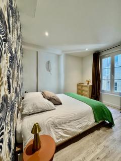 Appartement lumineux avec vue sur les clochers - 3