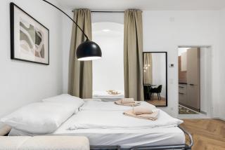 Luxury Living by FLEXIFLATS - 4