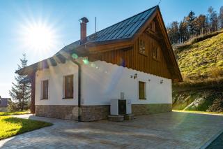 Dřevěnka pod strání - 1