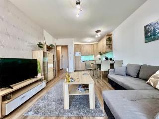 UniversityAquaticumGreatForestClinicalCenter - 9