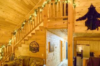 Family Cabin with Deck By Mark Twain Natl Forest! - 4