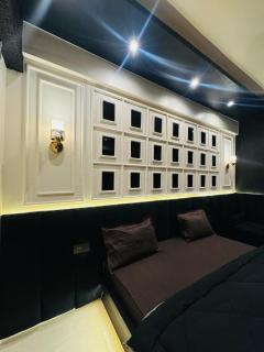 The Grand Estate - 9