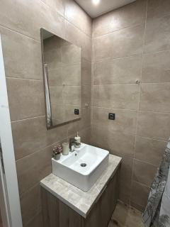 Milmari Bonita Nlux87 - 1