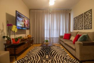 PRG111 - 4 Dorm, Climatizado, Próx a Av. Brasil - 1