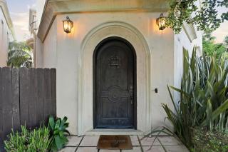 Tuscany on Tremont - 7