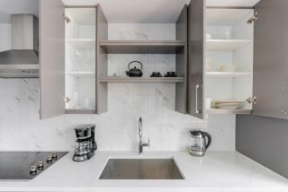 Blueground Lyon Village pool nr Arlington Cemetery WDC-1094 - 2