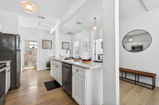 Frenchy's Cottage 482 - 1