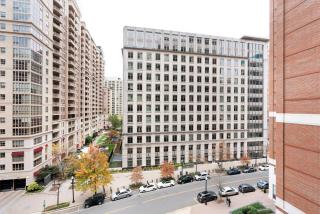 Blueground Ballston fitness center nr Arlington Cemetery WDC-1175 - 6