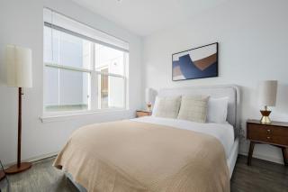 Blueground Assembly Square view nr Mystic River BOS-1290 - 3