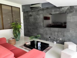 Casa de lujo en Cali con Piscina Privada y BBQ - 0