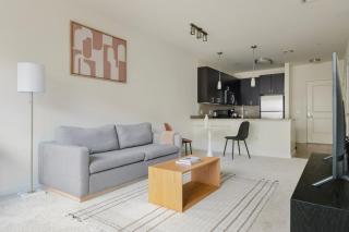 Blueground Assembly Square view nr Mystic River BOS-1252 - 8