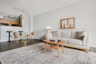 Blueground Woodmont Triangle rooftop nr Bethesda Row WDC-1221 - 7