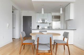 Blueground Hells Kitchen view nr Hudson River NYC-2188 - 7