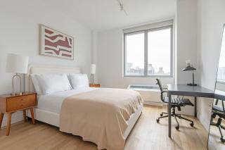 Blueground Hells Kitchen view nr Hudson River NYC-2188 - 3