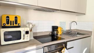 Central Bristol Cosy Corner - 3