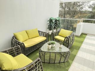 Dazzling Lekki 3BR Home - Private Balcony - 247 Power, Wifi & Security - 6