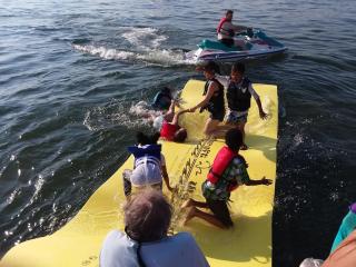 Inglewood Haven and Toys Sleeps 12 - 6