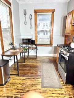 3 Bedroom Home, near downtown, Tremont, Ohio City! - 7