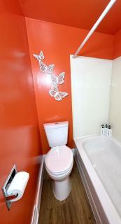 3 Bedroom Home, near downtown, Tremont, Ohio City! - 2