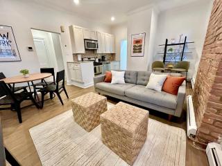 010 - Prime Location Flat Steps from PATH & NYC - 0