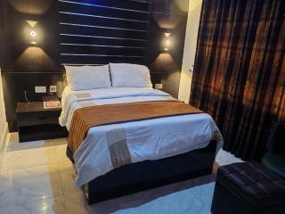 GRANDFIELD INN & Apartment - 5