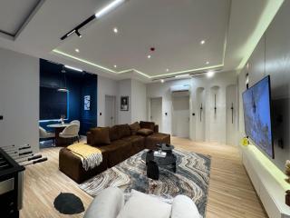 Lux 2bed highrise with city and ocean views in Victoria Island - 0