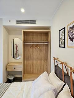 Cozy Studio with Stunning City View in Sheikh Zayed - 5