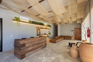 Apartamentos em Cond. com Piscina em Frente à Praia - NVB - 2