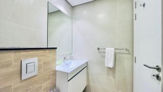 Contemporary Studio Prime Masdar Location - 3