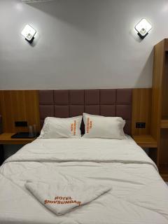 Hotel ShivSundar Executive - 9