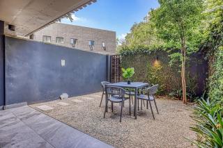 Lineal Garden Pod - 4