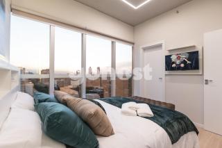 Shop del Sol Luxury 2 BR Apt w Resto, Pool & Gym - 9