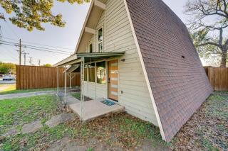 Walk to Historic Dtwn Frisco! Updated A-Frame Home - 8