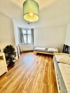 Große Wohnung für Gruppen, zentral gelegen - 7