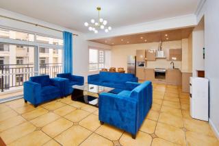 Chateau Apartments Hotel - 3