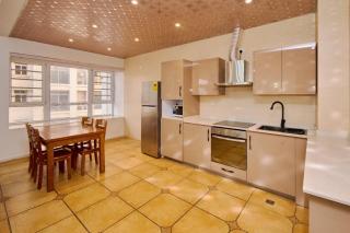 Chateau Apartments Hotel - 2