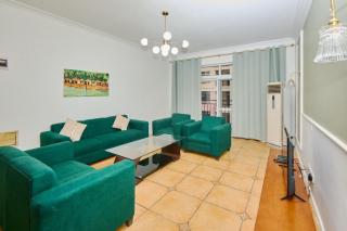 Chateau Apartments Hotel - 0