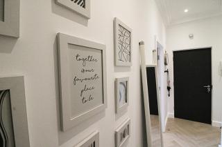 Stylish Central Apartment, families with Parking - 9