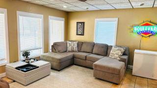 Historic Spanish Home, minutes from Everything! - 4