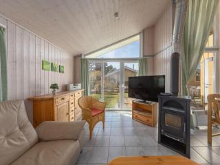 Ferienhaus mit Sauna im Ferienpark Mirow - 1