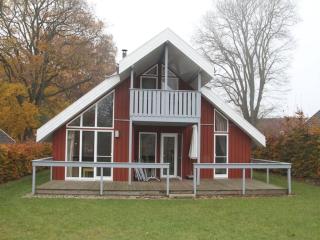 skandinavisches Ferienhaus in Mirow - 0